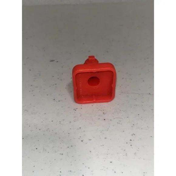 Vintage 1986 Fisher-Price Main Street Replacement Fire Hydrant - Picture 2 of 4